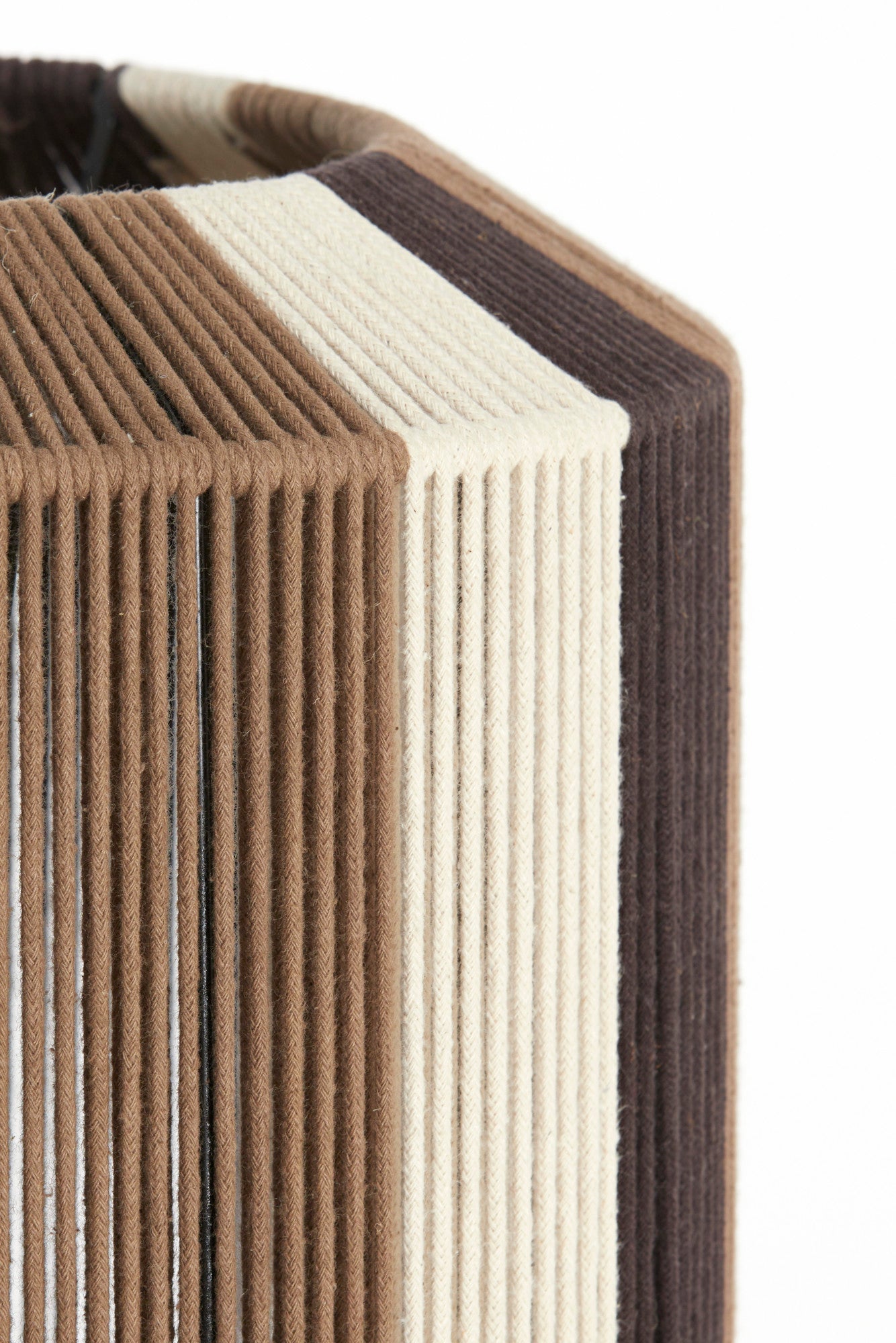 bruine-kartonnen-hanglamp-light-living-kozana-variant-image2