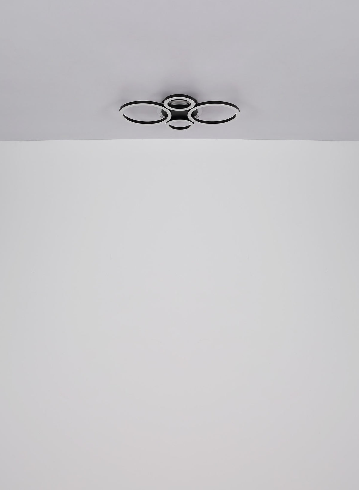 Šarmantna crna metalna LED stropna lampa – slika 8