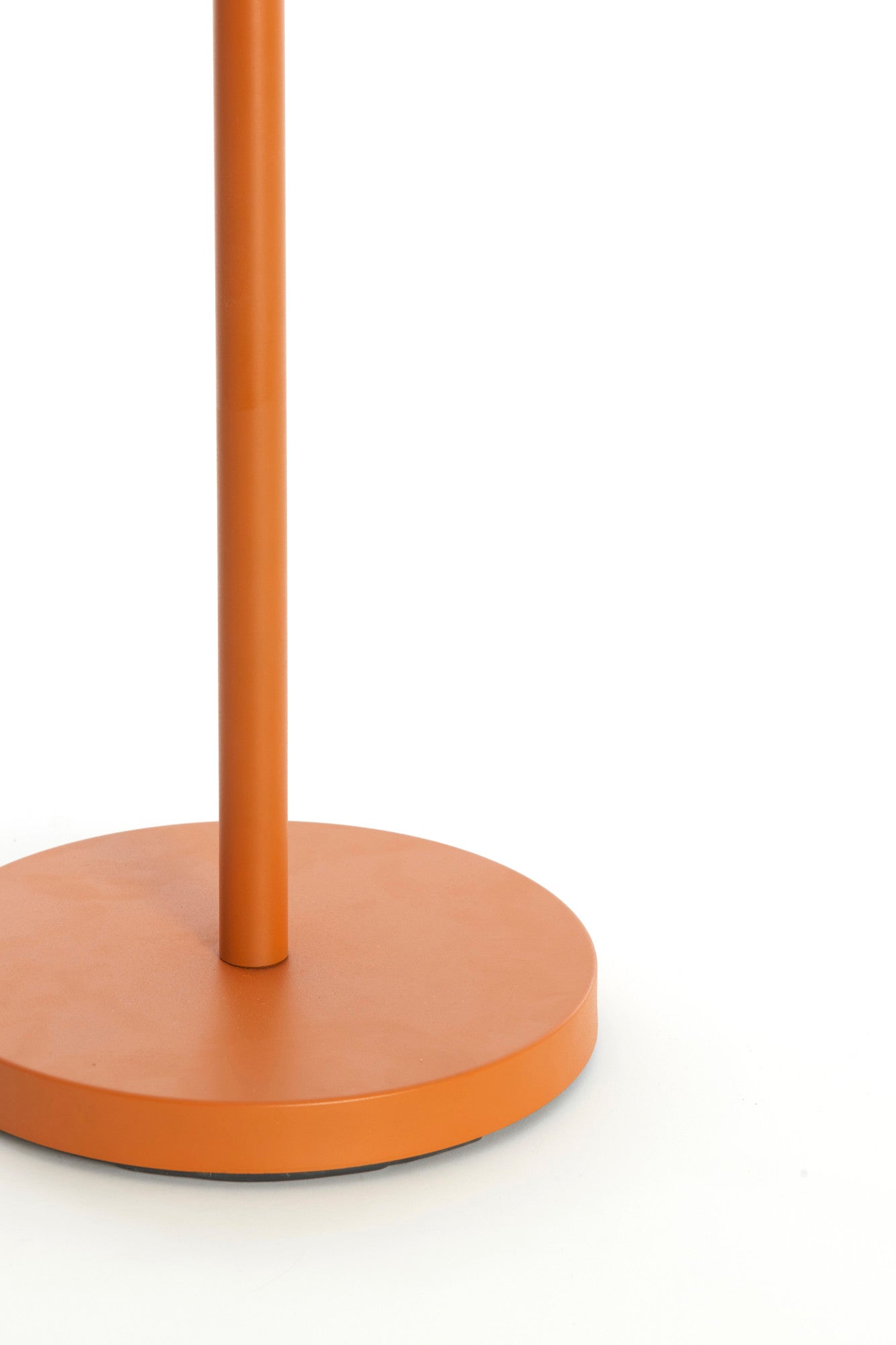 oranje-minimalistische-lampenvoet-light-living-washington-variant-image5