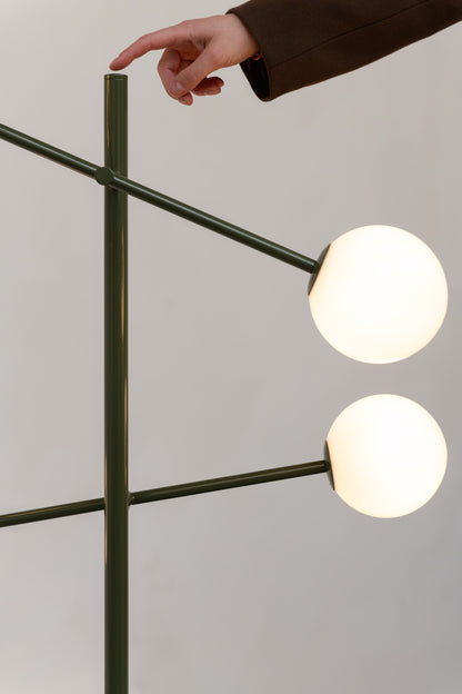 Subtílna zelená sklená stojaca lampa 4 svetlá It's About RoMi Kodaň – obrázok 4