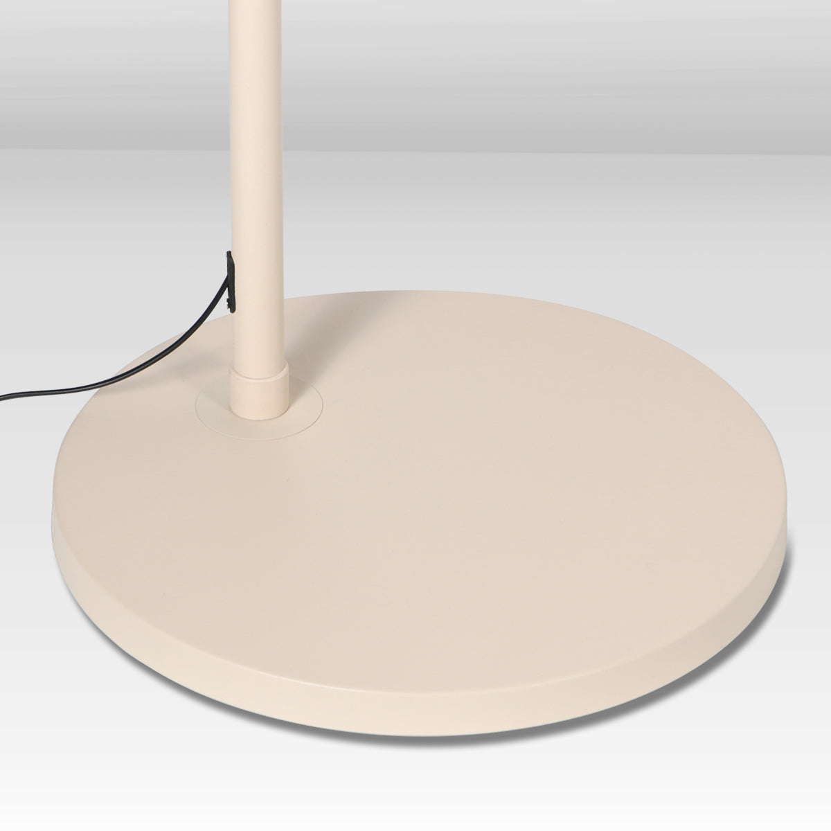 beige-booglamp-met-bamboe-kap-steinhauer-sparkled-light-variant-image5