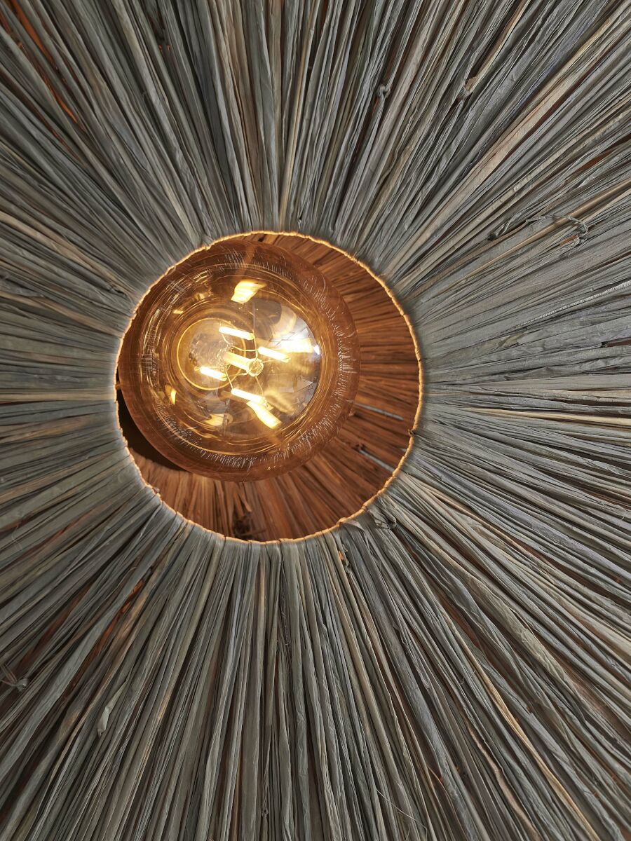 wandlamp-grijs-raffia-achthoek-l-good-mojo-panama-variant-image6