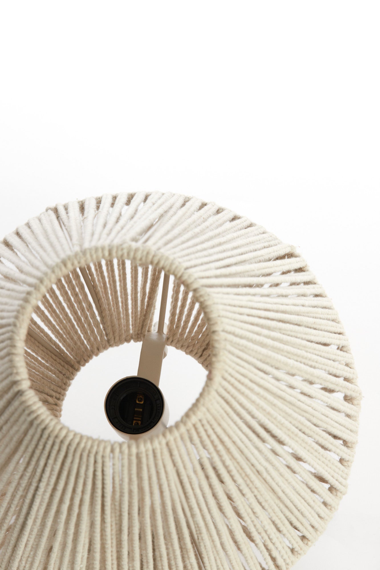 beige-tafellamp-light-living-felida-met-touwdetails-variant-image5