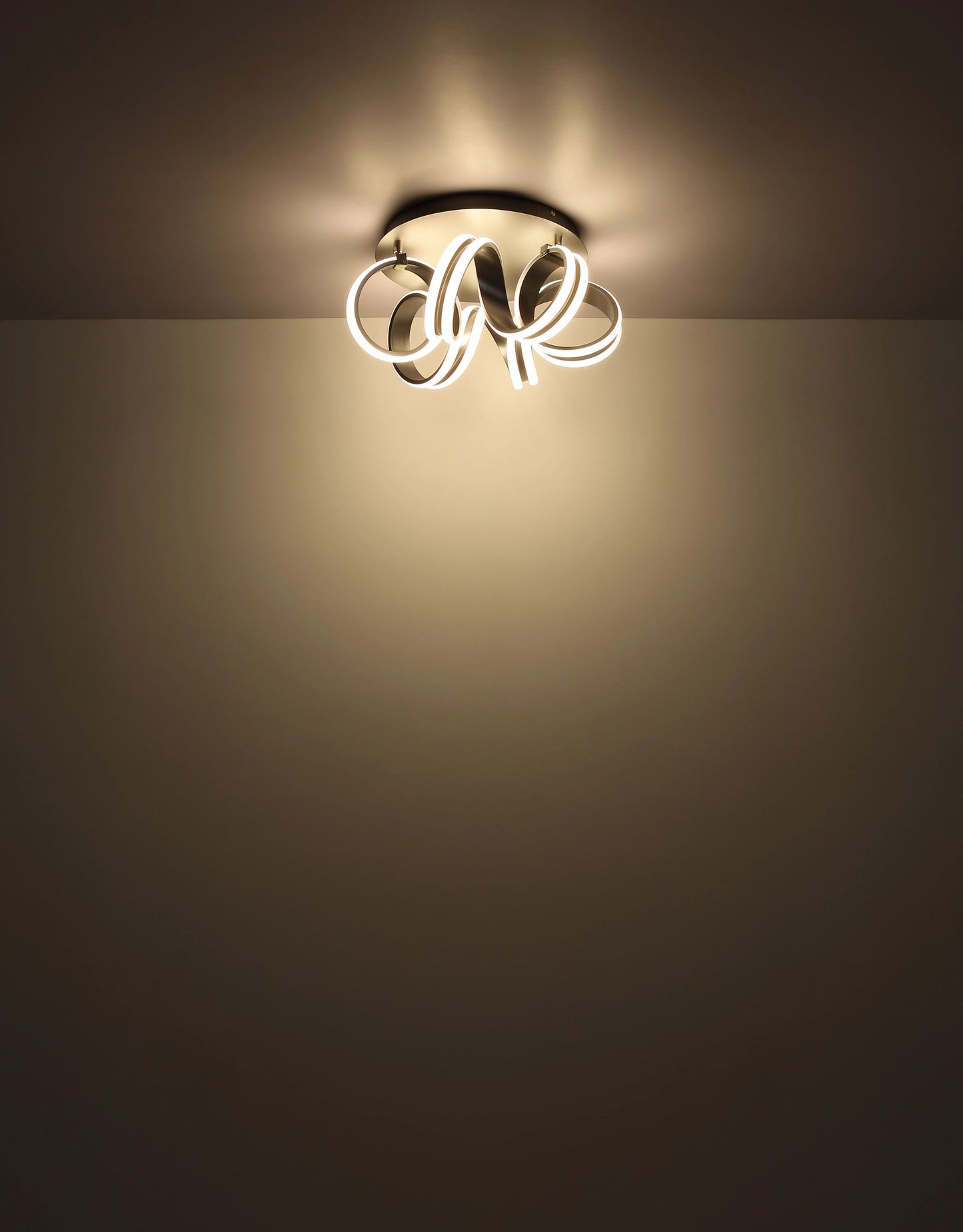 moderne-plafondlamp-met-elegante-vormen-kuni-variant-image6