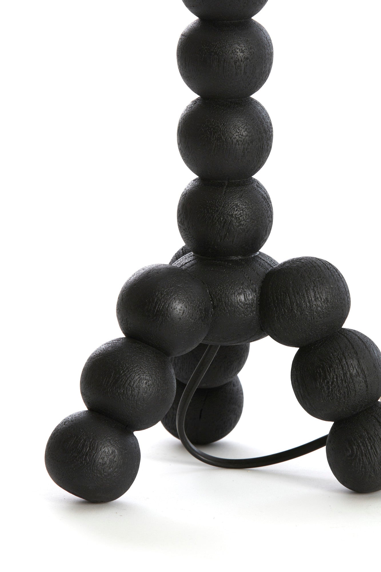 tafellamp-houten-bollen-zwart-light-living-veglio-variant-image7