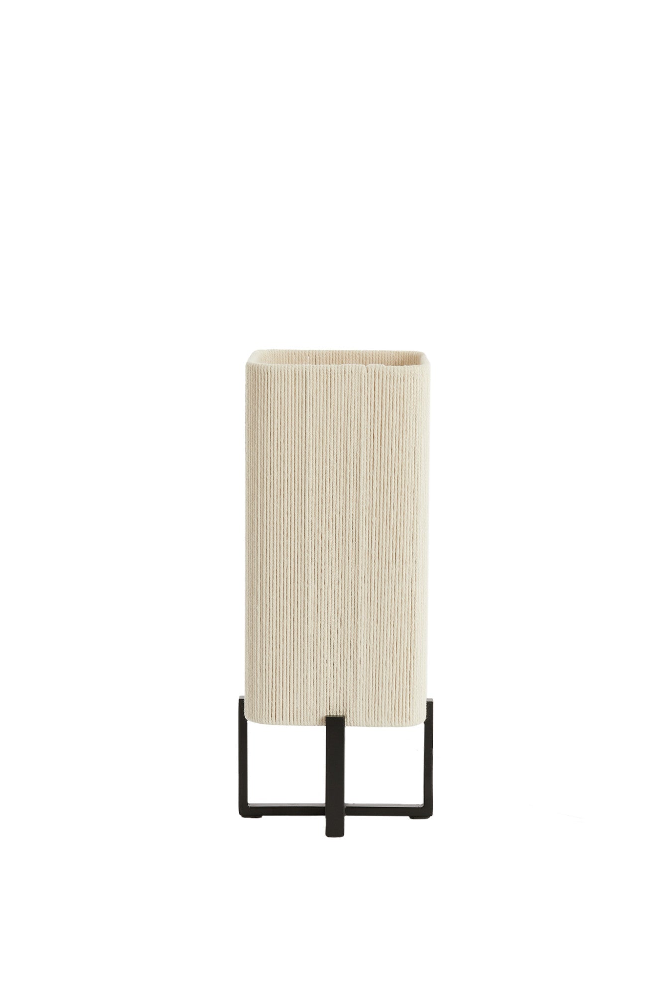tafellampje-met-beige-rechthoekige-kap-light-living-wyn-variant-image1