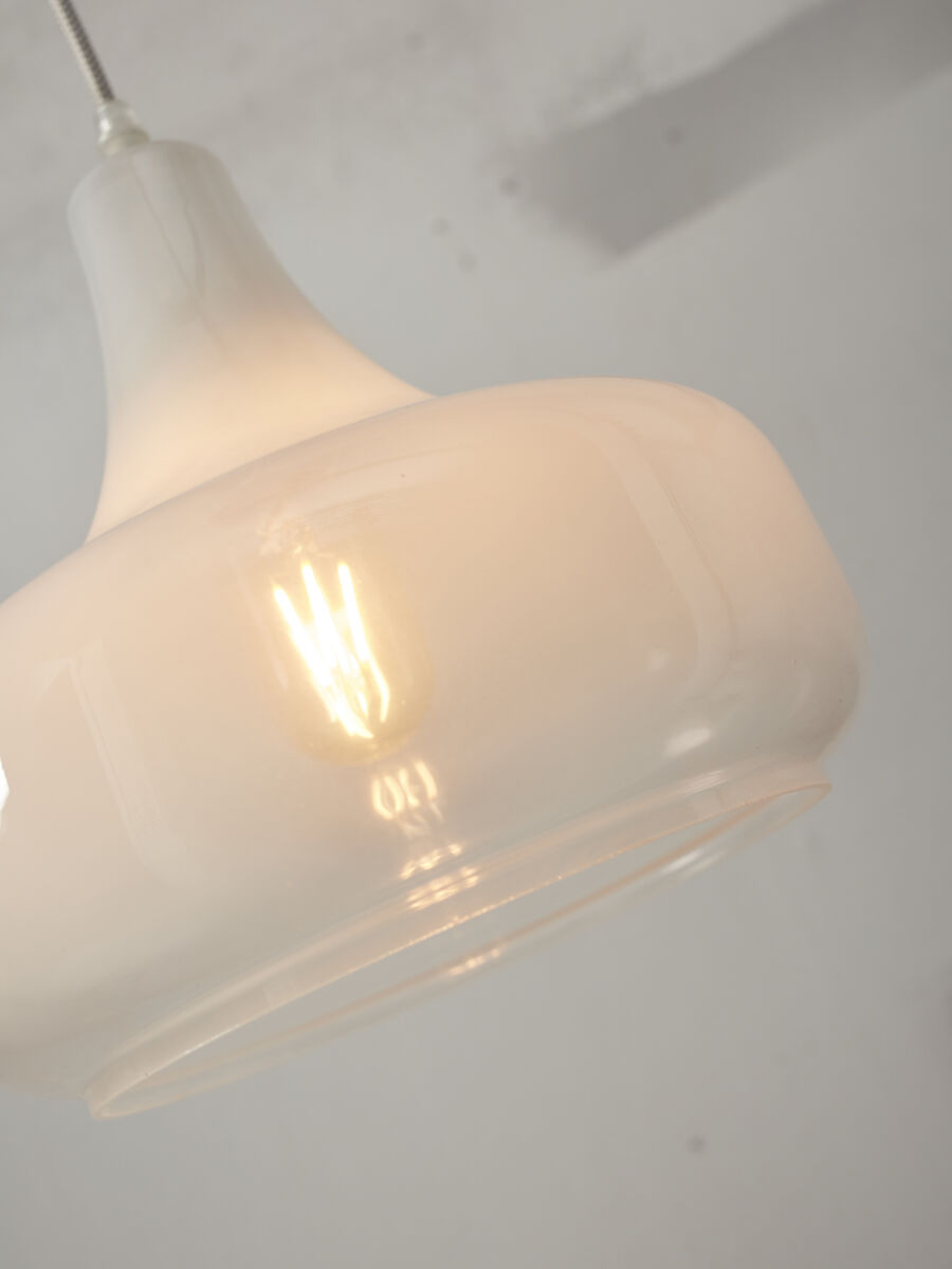 scandinavische-hanglamp-wit-glas-metaal-its-about-romi-reykjavik-variant-image5
