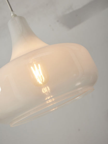scandinavische-hanglamp-wit-glas-metaal-its-about-romi-reykjavik-variant-image5