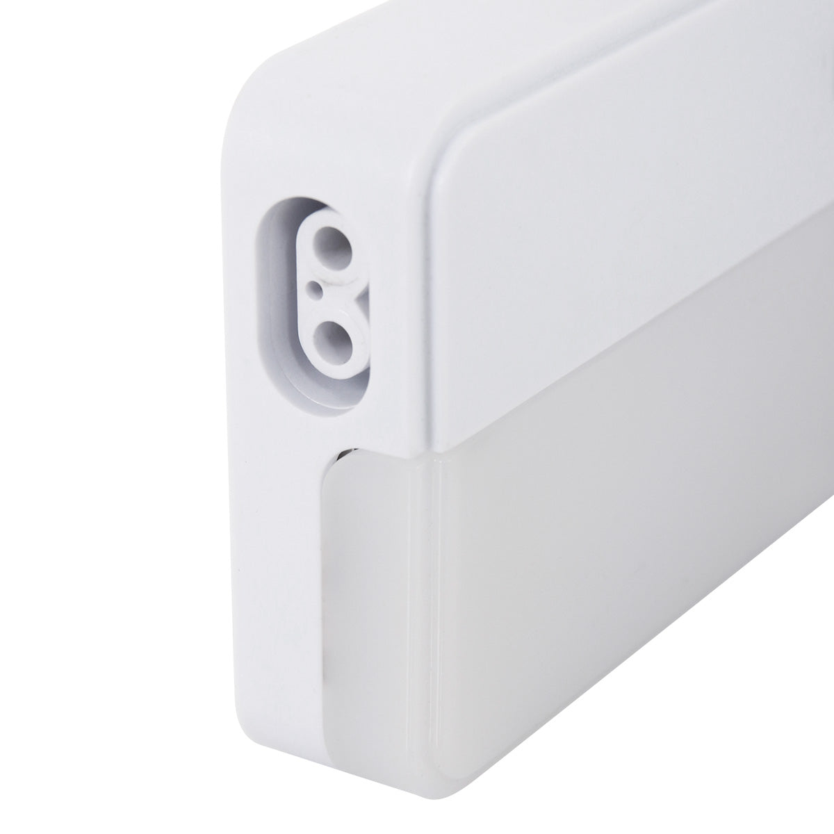 moderne-metalen-wandlamp-wit-kunststof-mexlite-ceiling-and-wall-variant-image4