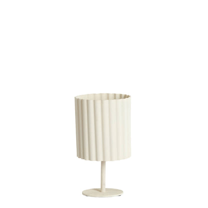 plisse-wit-getextuurde-tafellamp-light-living-ardales-main-image