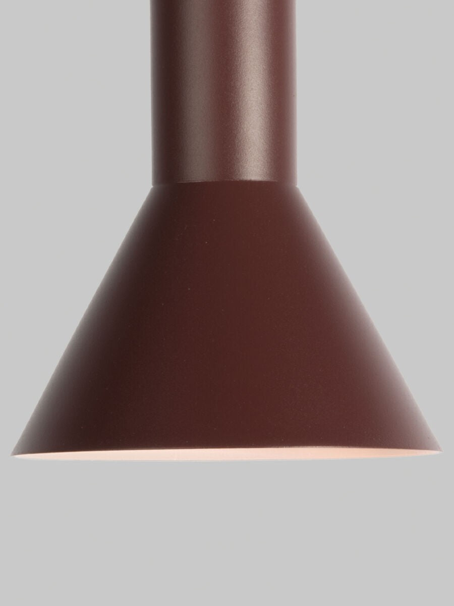 Bordeauxrode metalen hanglamp met kegelkap It's About RoMi Stavanger – afbeelding 2