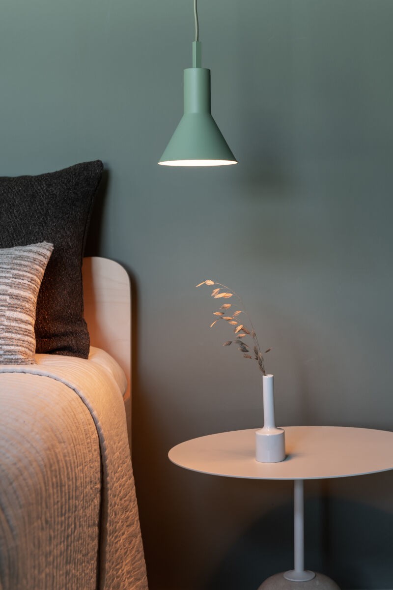 Luminária suspensa metálica verde matcha sutil It's About RoMi Stavanger – imagem 5
