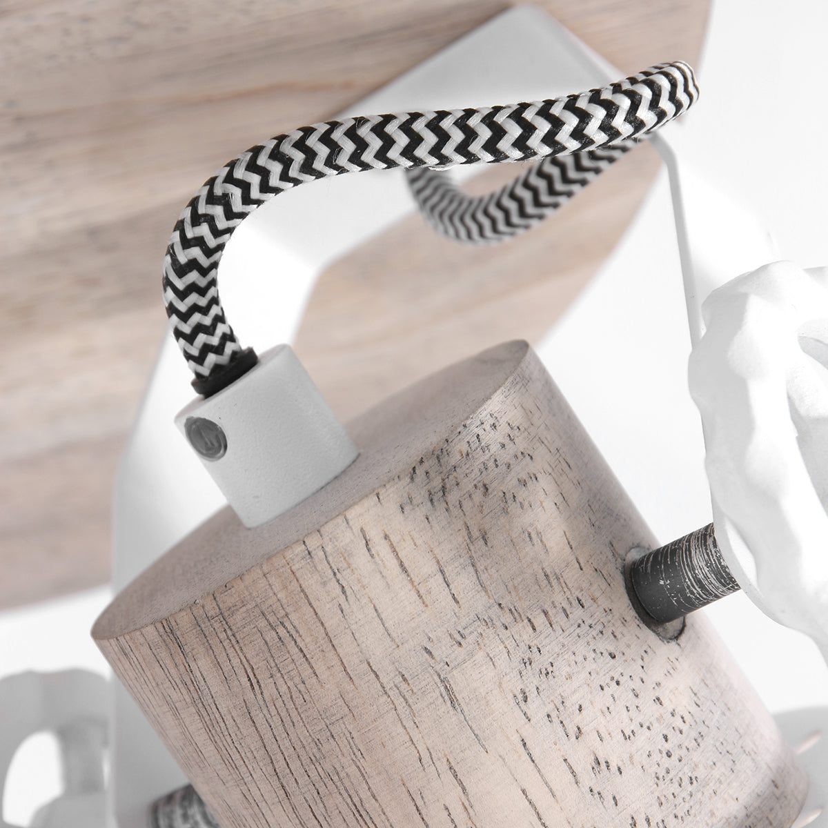 drielichts-houten-plafondlamp-mexlite-gearwood-variant-image6