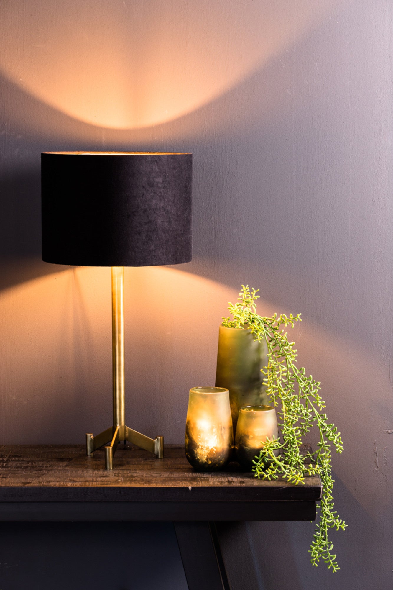 zwarte-cilindervormige-lampenkap-in-stijl-light-living-velours-variant-image3