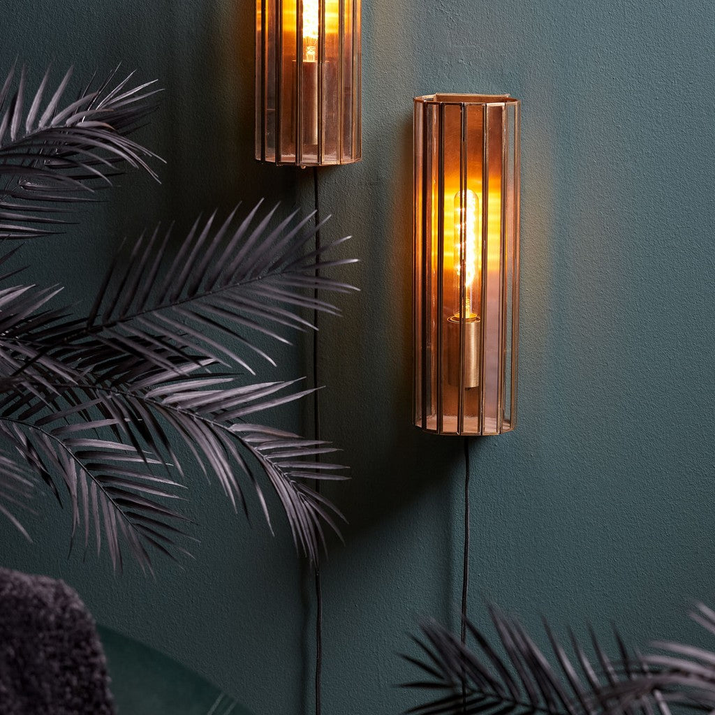 messing-wandlamp-met-glas-light-living-stroeby-ai-sfeer_image