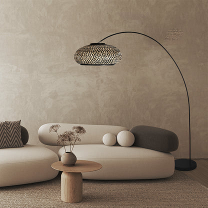 vloerlamp-met-bamboekap-en-slanke-zwarte-voet-mexlite-solva-variant-image2