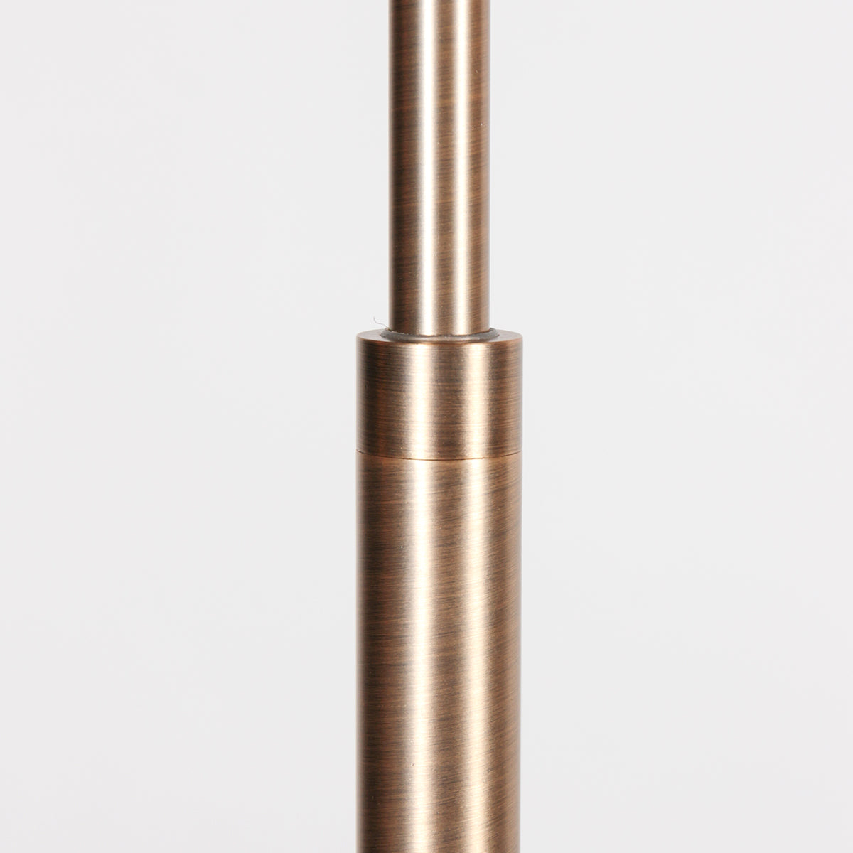 oplaadbare-bronskleurige-vloerlamp-met-leesarm-ingebouwde-dimfunctie-steinhauer-soleil-variant-image11