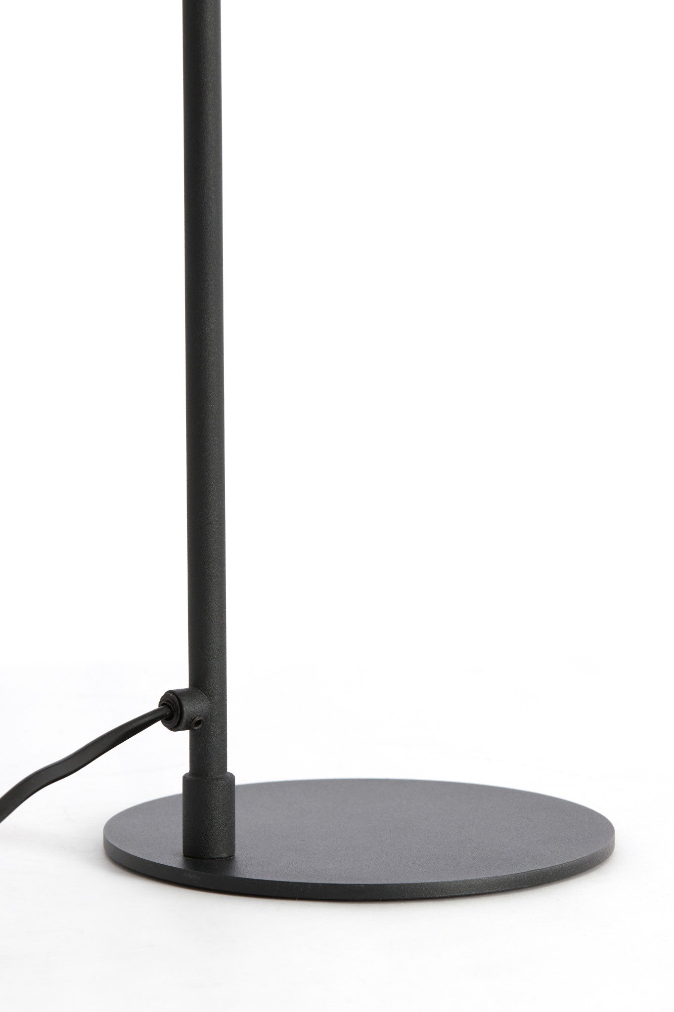 zwarte-tafellamp-light-living-salomo-met-stoffen-kap-h-47-cm-variant-image8