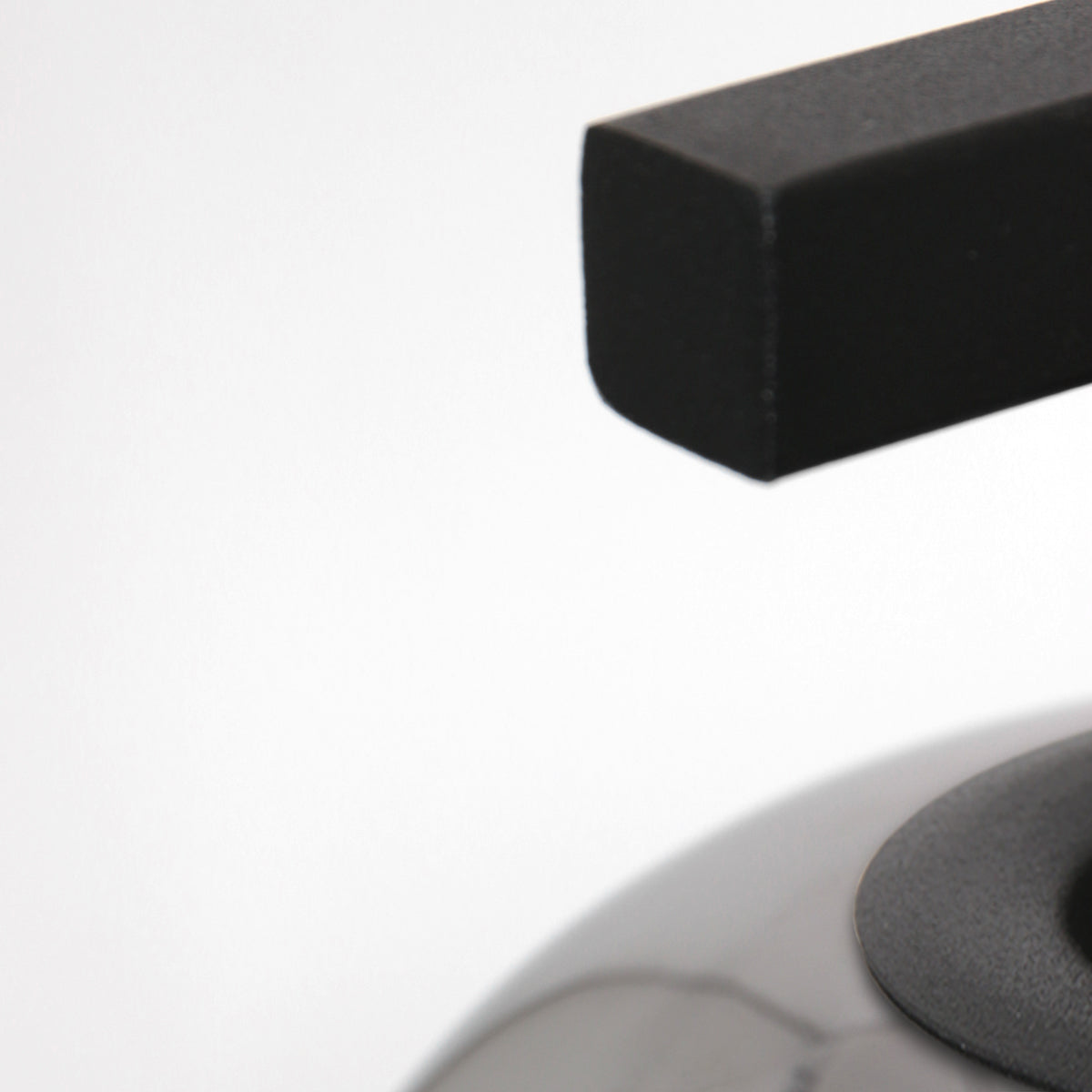 moderne-tafellamp-zwart-steinhauer-lotus-variant-image11