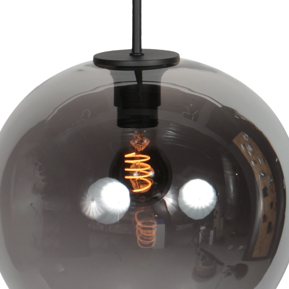 hanglamp-met-zwarte-rookglazen-bol-mexlite-haloswap-variant-image5