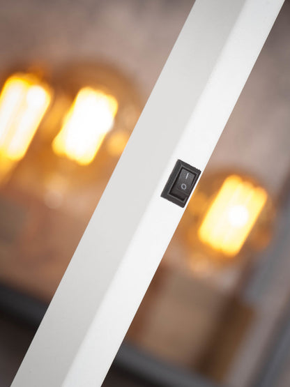 wit-metalen-draaibare-vloerlamp-its-about-romi-biarritz-variant-image5