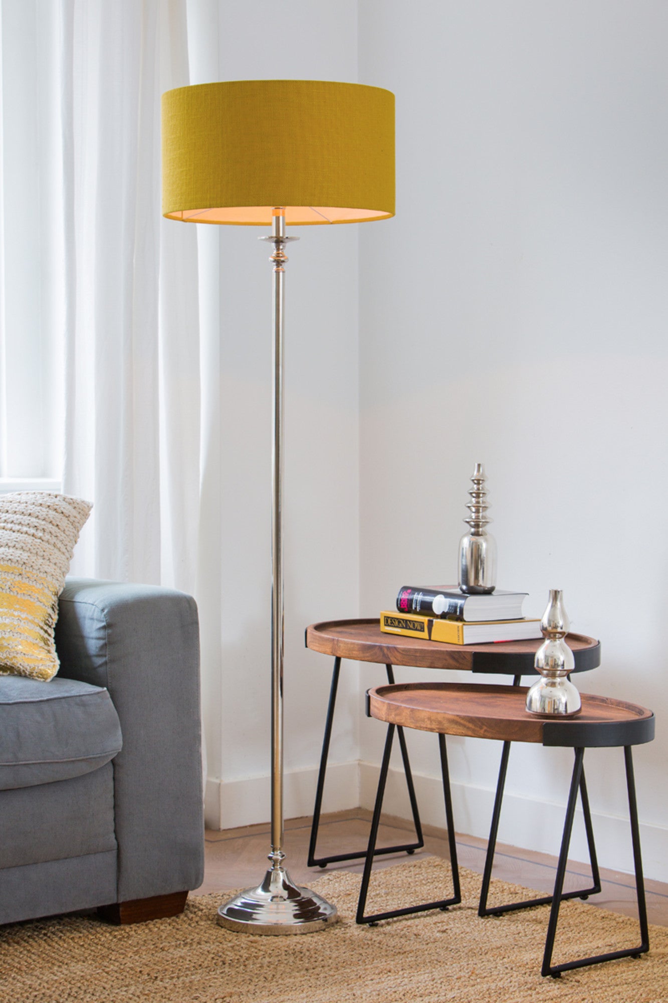 vloerlamp-in-moderne-stijl-light-living-saigon-variant-image3