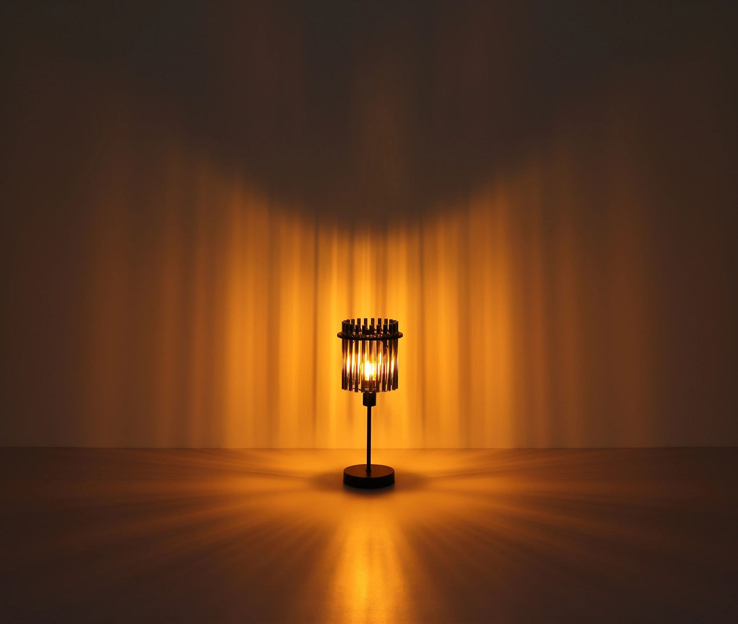 moderne-tafellamp-met-rookkleurige-glazen-staven-gorley-variant-image4