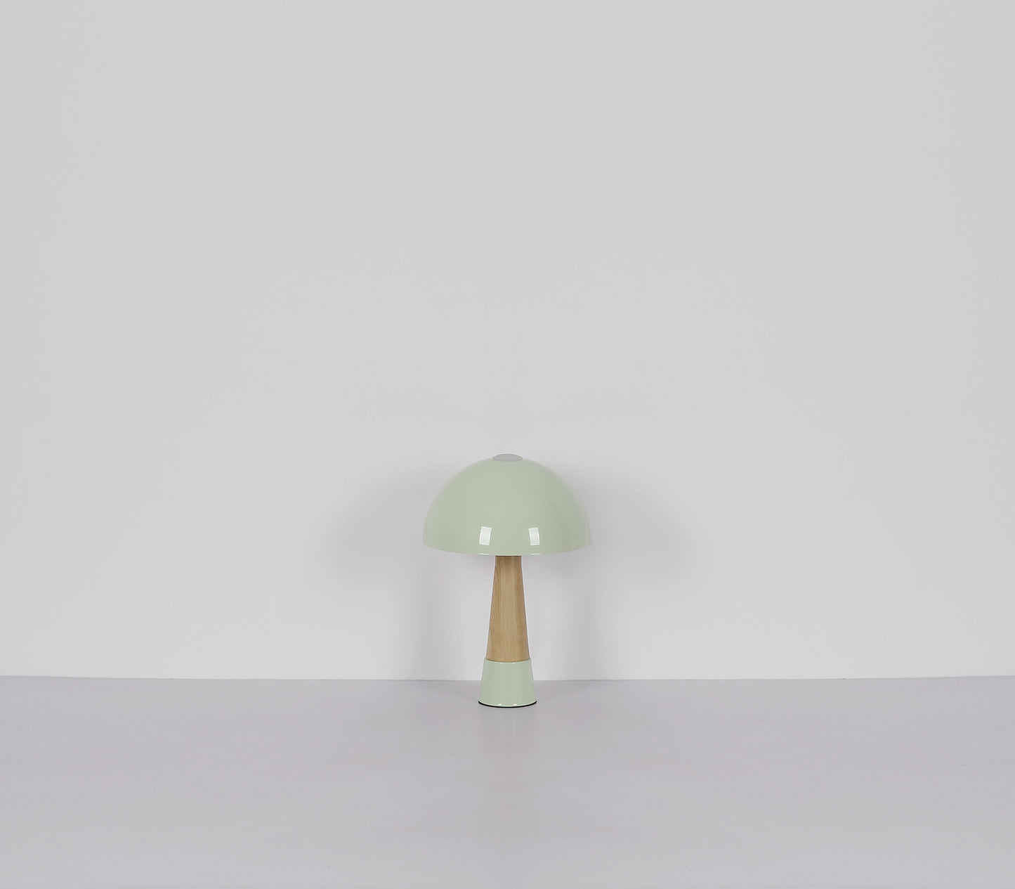 moderne-paddenstoelvormige-tafellamp-in-groen-paulin-variant-image6