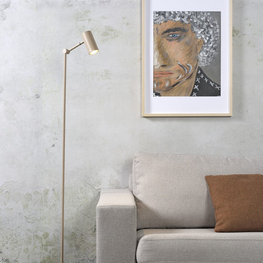 grijze-vloerlamp-retro-metaal-its-about-romi-montreux-ai-sfeer_image
