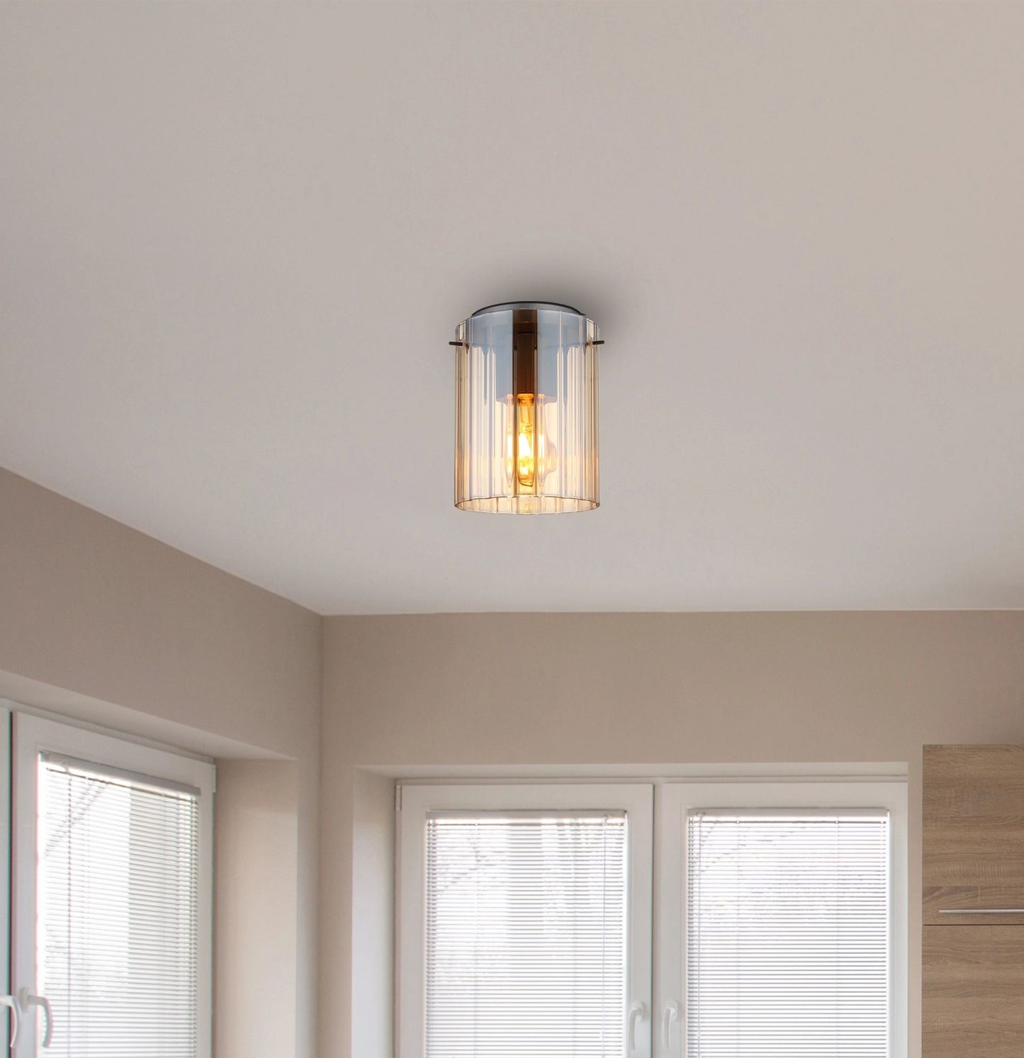 donkergrijze-plafondlamp-met-amber-glazen-kap-tulivar-variant-image2