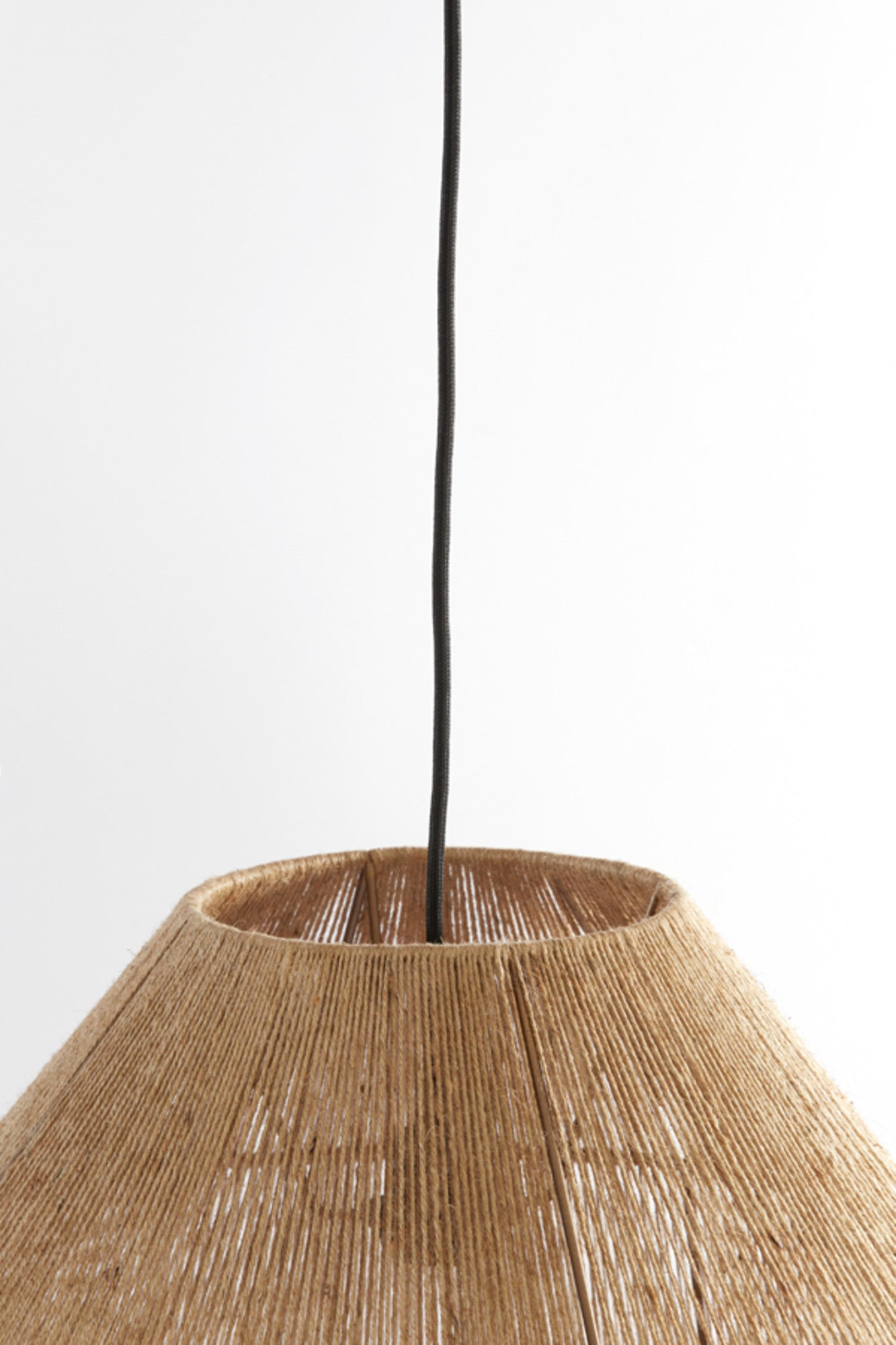 rieten-hanglamp-naturel-tint-light-living-malva-variant-image2