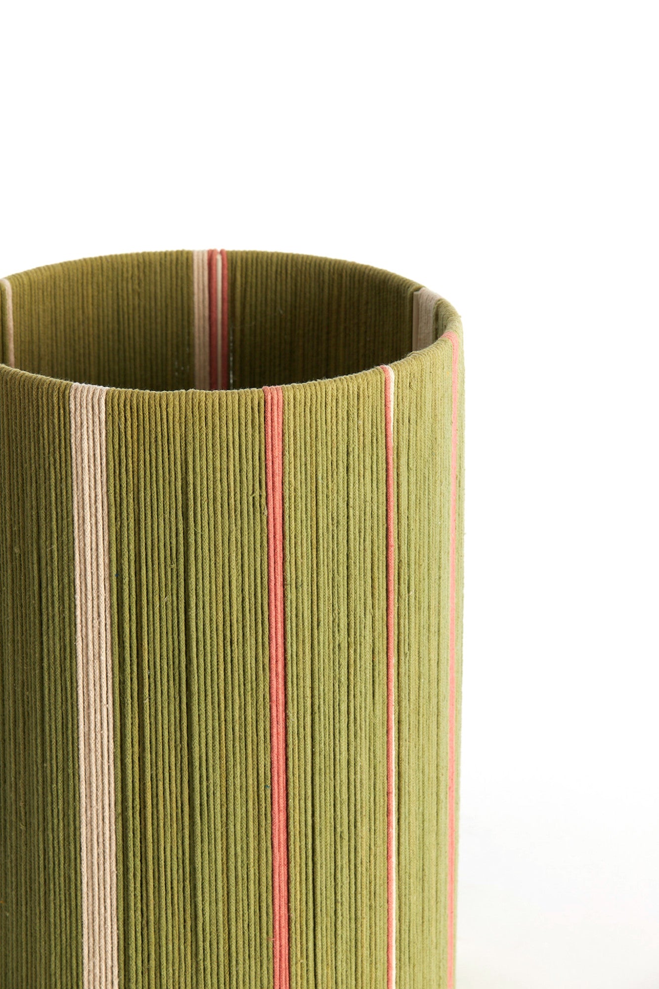 gestreepte-lampenkap-olijfgroen-light-living-medan-variant-image2