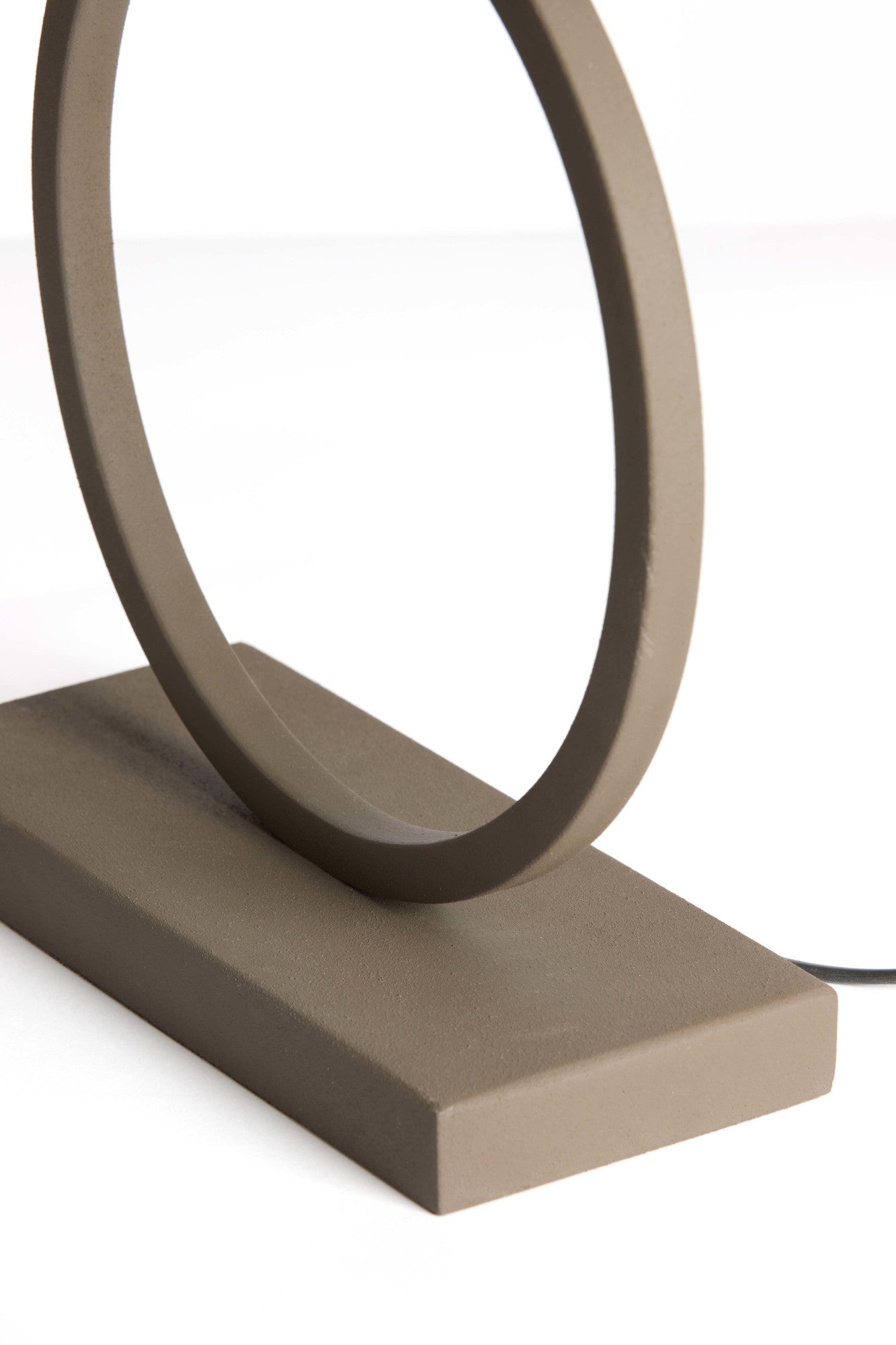 minimalistische-lampenvoet-cirkelvormig-light-living-liva-variant-image7