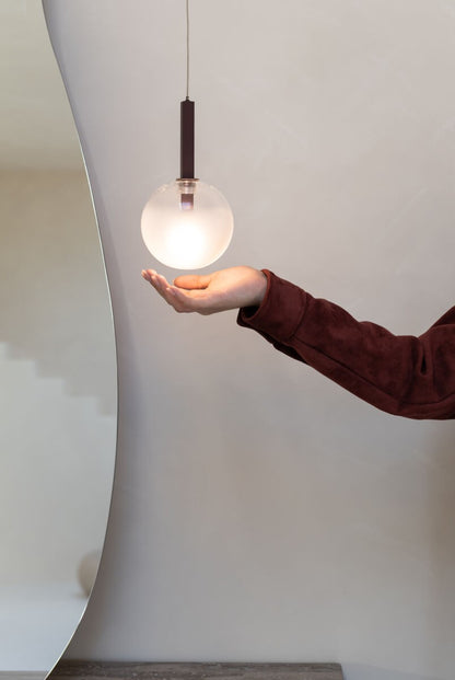 Candeeiro pendente bordeaux atemporal It's About RoMi Murano – imagem 3