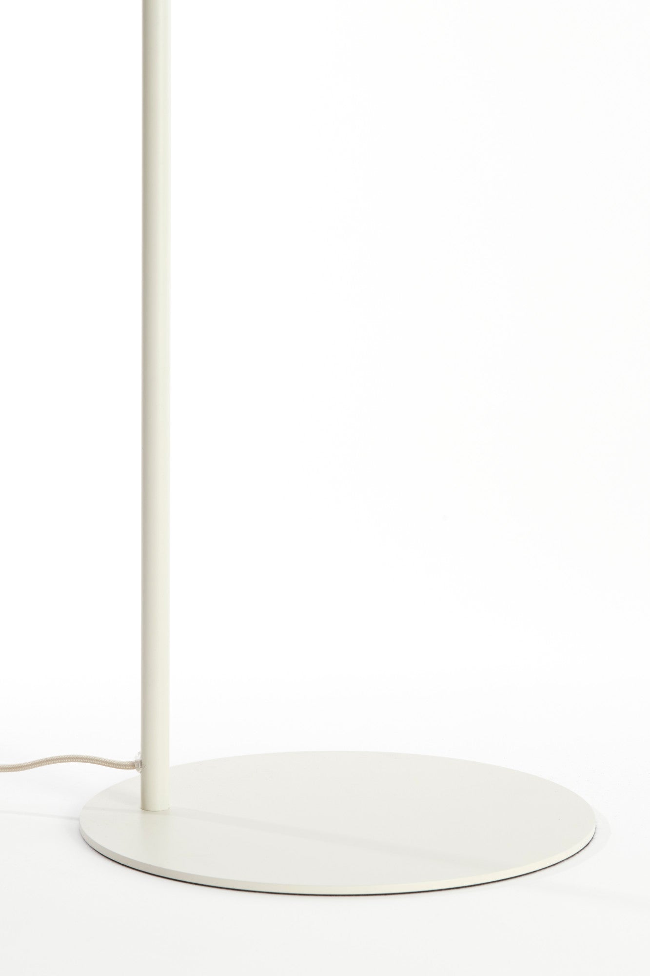 moderne-witte-vloerlamp-light-living-bisho-variant-image7