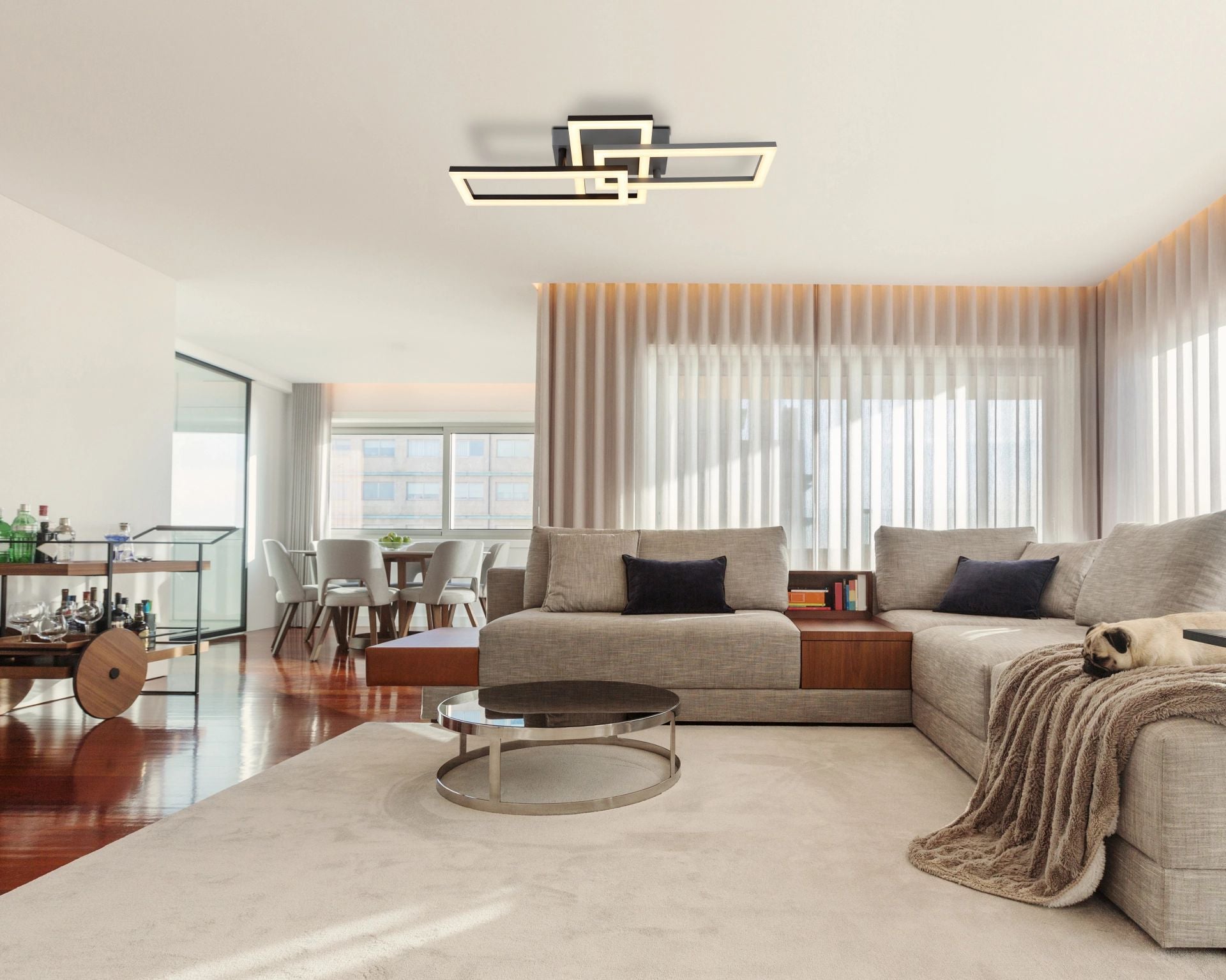 strakke-moderne-plafondlamp-met-unieke-uitstraling-sapena-variant-image5