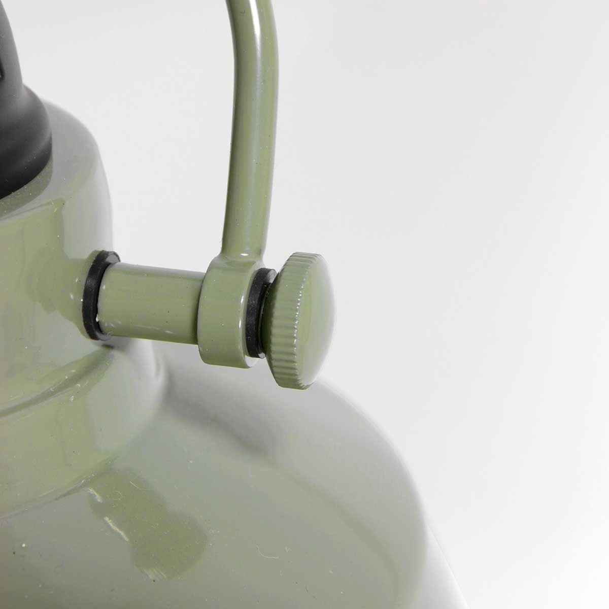 industriele-wandlamp-groen-metaal-mexlite-nove-variant-image10