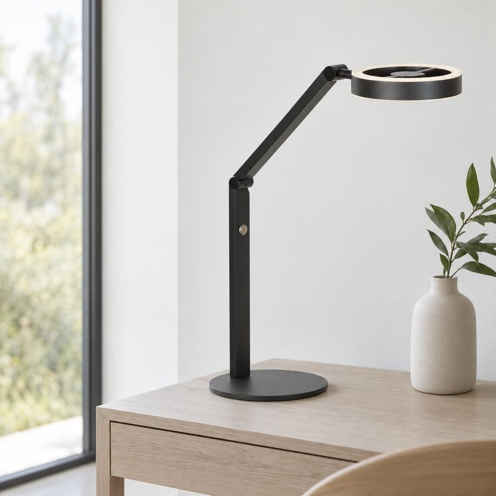 metalen-zwarte-tafellamp-modern-steinhauer-ringlux-ai-sfeer_image
