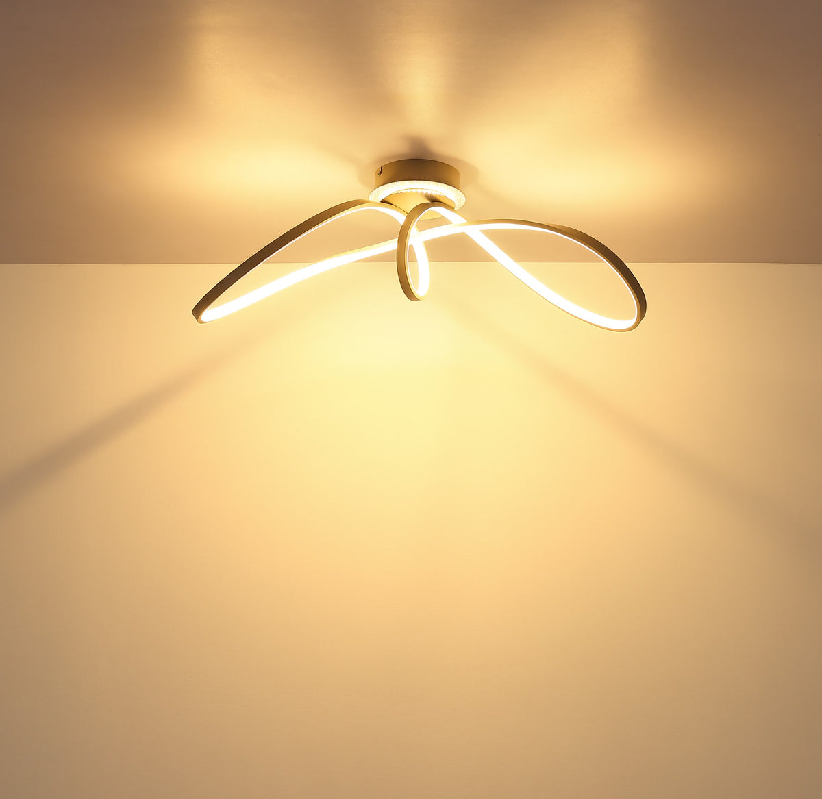 Lampada da soffitto in metallo LED color sabbia con carattere – immagine 5