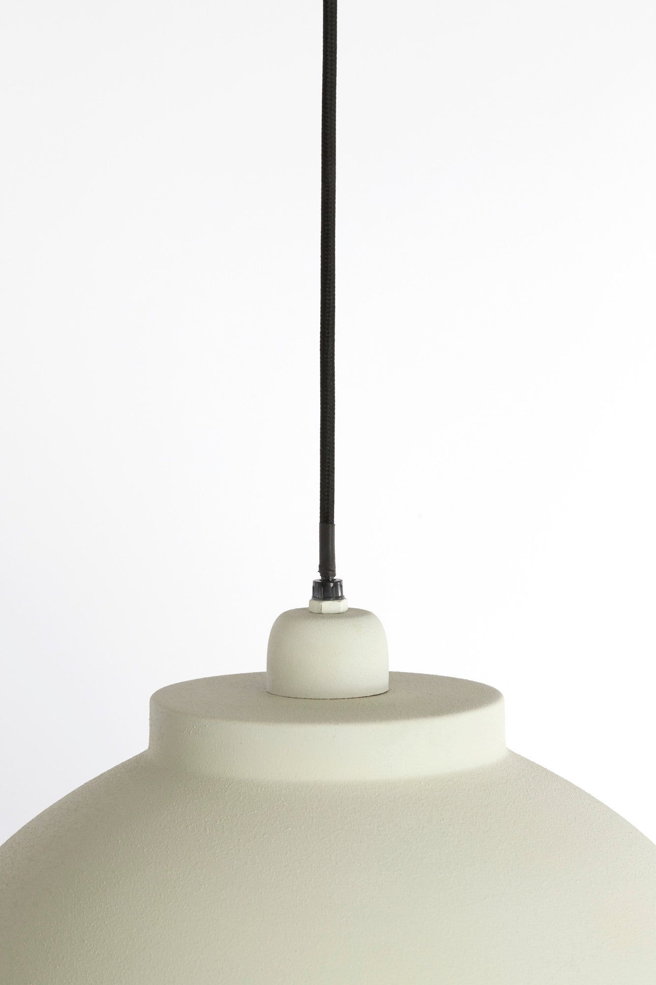 witte-koepelvormige-hanglamp-light-living-kylie-variant-image2