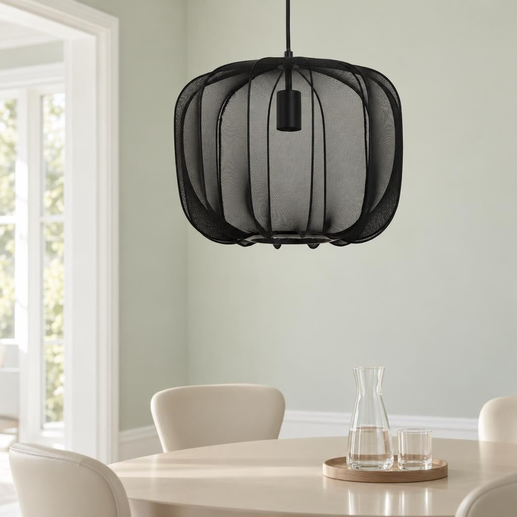 Zwarte textielen hanglamp Light & Living Plumeria Ø40 cm – sfeerbeeld