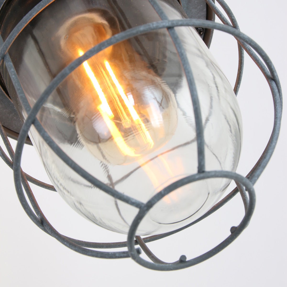 industriele-grijze-metalen-glazen-hanglamp-mexlite-ebbe-variant-image11