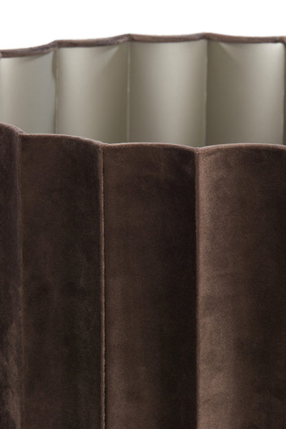 geplooide-donkerbruine-velvet-lampenkap-light-living-disli-variant-image6