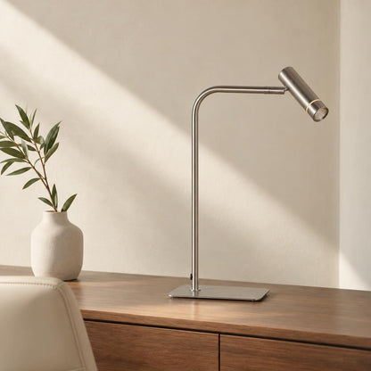 stalen-tafellamp-met-verstelbare-kop-en-touchdimmer-steinhauer-volari-ai-sfeer_image