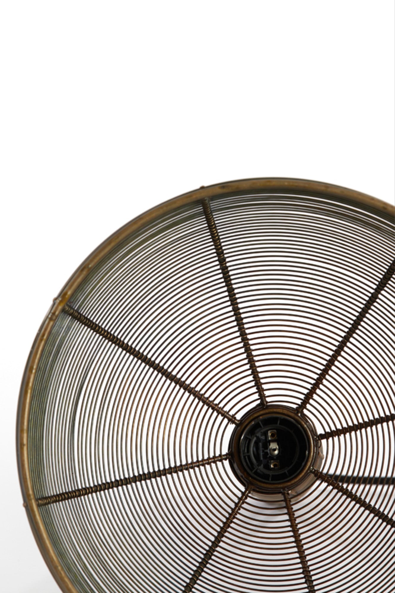 bruine-rotan-hanglamp-met-metalen-frame-light-living-tartu-variant-image6