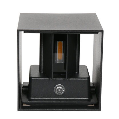 vierkant-buitenlampje-met-lichtsensor-steinhauer-variant-image10