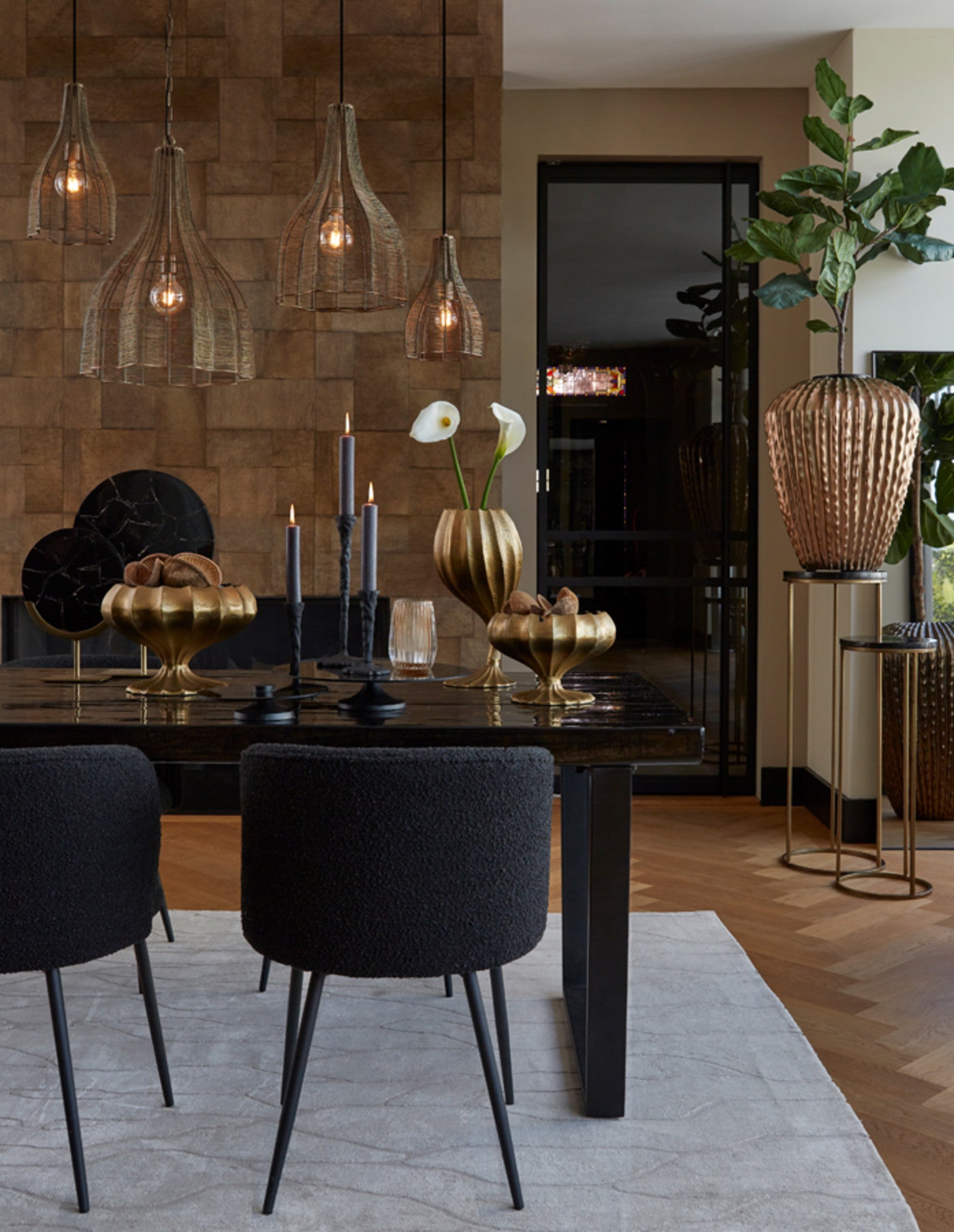 hanglamp-met-metalen-kooi-ontwerp-light-living-mariama-variant-image3