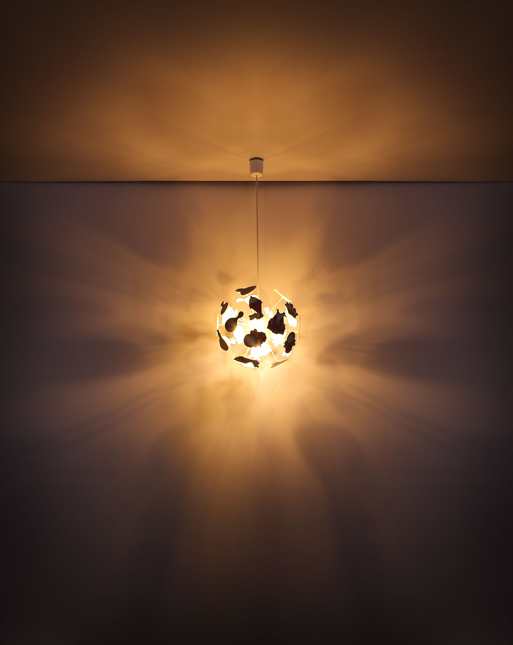 kleurige-hanglamp-alfabet-kinderkamer-lurra-variant-image4