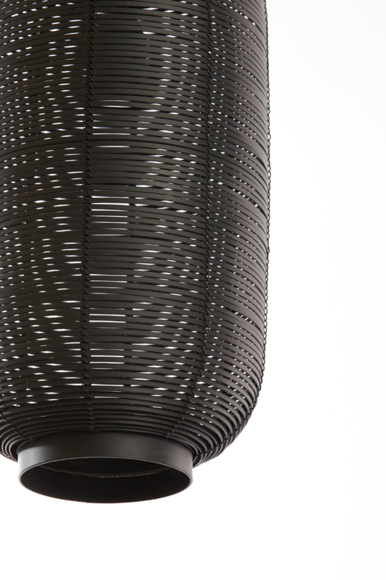 zwarte-rotan-hanglamp-met-natuurlijk-vlechtwerk-light-living-tomek-variant-image5